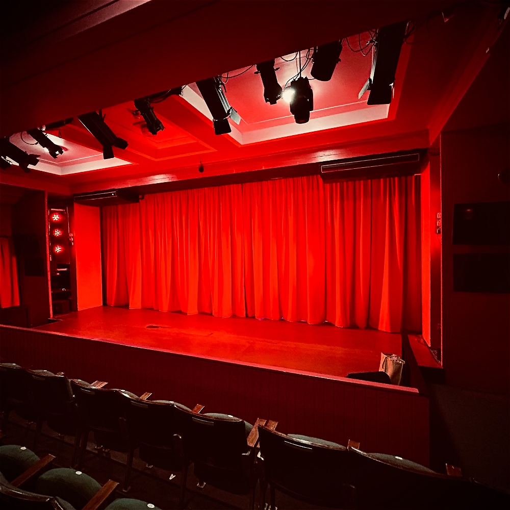 Behind The Curtain – Theatre Tour